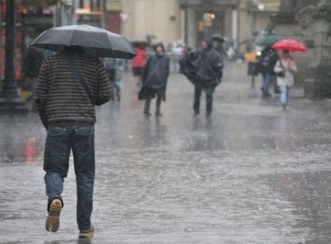 Alertas por tormentas fuertes para Córdoba y una máxima de 36°C
