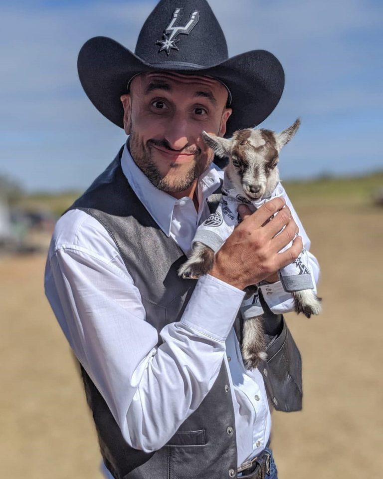 Manu Ginóbili se vistió de vaquero y fue furor en las redes
