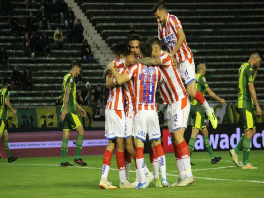 Unión derrotó a Aldosivi en Mar del Plata