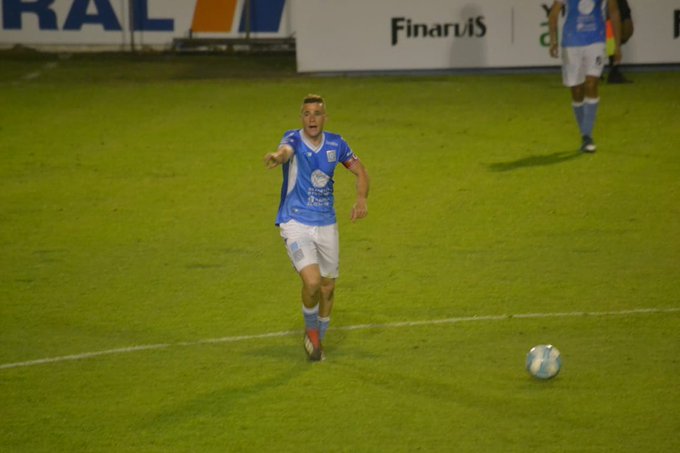 Mirá el golazo del empate provisorio de Estudiantes en Río Cuarto