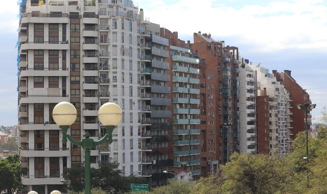Se espera un viernes caluroso con algunos chaparrones