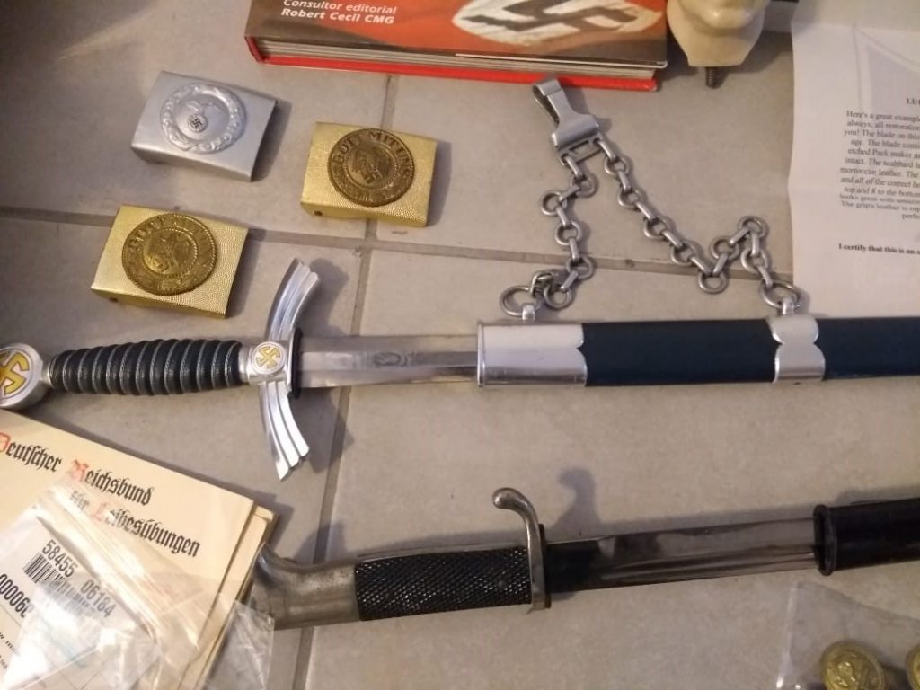 Córdoba: secuestran objetos nazis de gran valor histórico