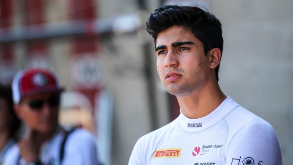 Correa, el otro piloto del accidente de Anthoine Hubert, permanece en la UCI