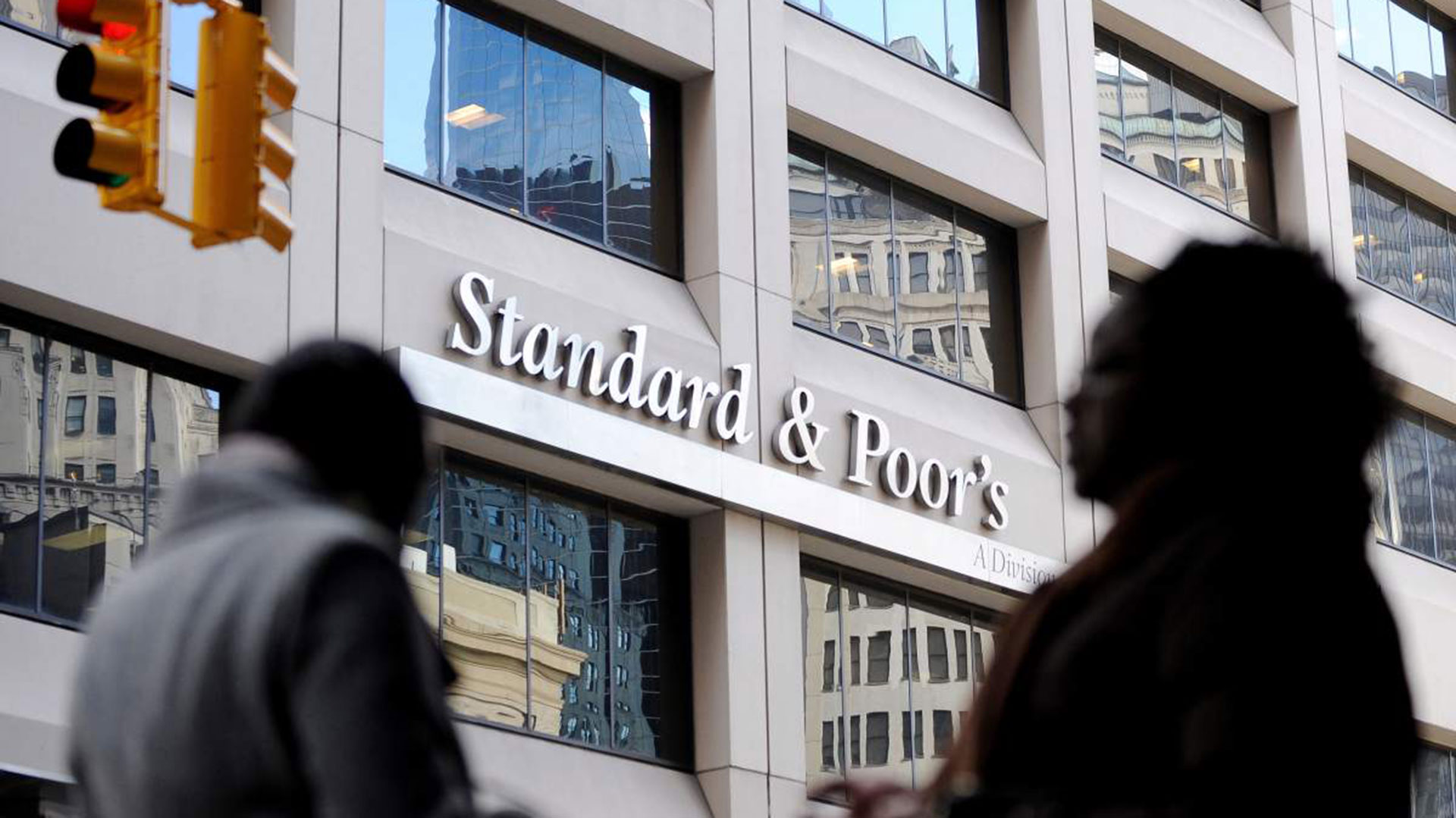 Standard & Poor's ubicó la deuda argentina en "default selectivo"