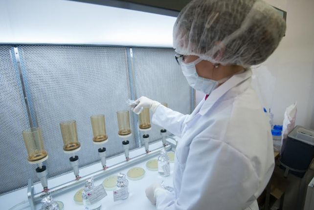Laboratorio de Hemoderivados de la UNC, premiado por la ONU