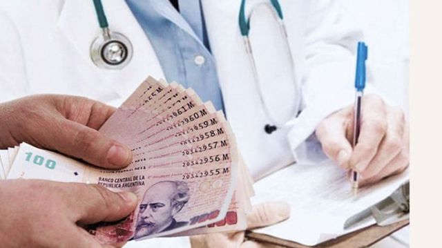 Las prepagas aumentarán un 25 por ciento en dos tandas