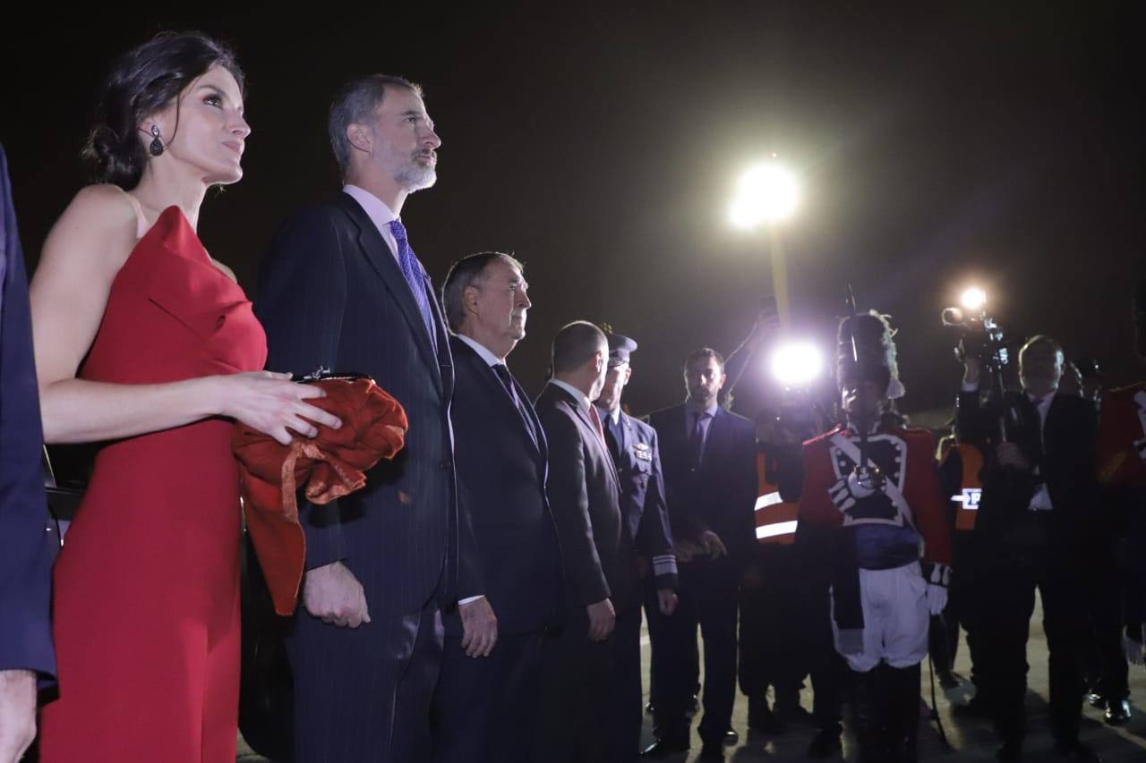 Look reales y protocolo: cómo visten los reyes