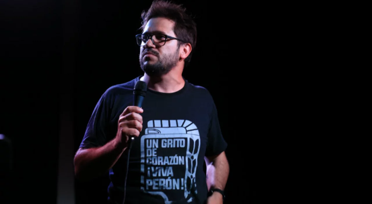 Emanuel Rodríguez, Peroncho,  celebra mil funciones