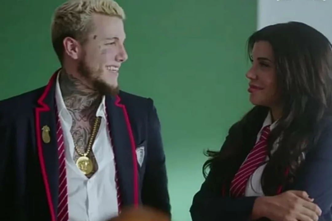 Charlotte y Alex Caniggia en el tráiler de "Élite"