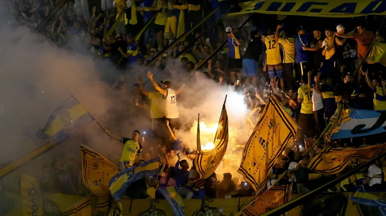 Barras de Boca y River con prisión domiciliaria