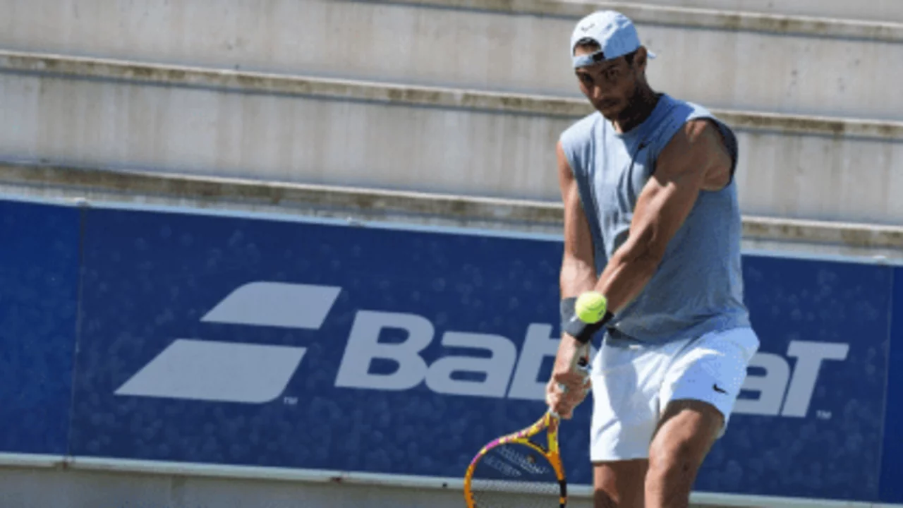 Rafael Nadal volvió a entrenar