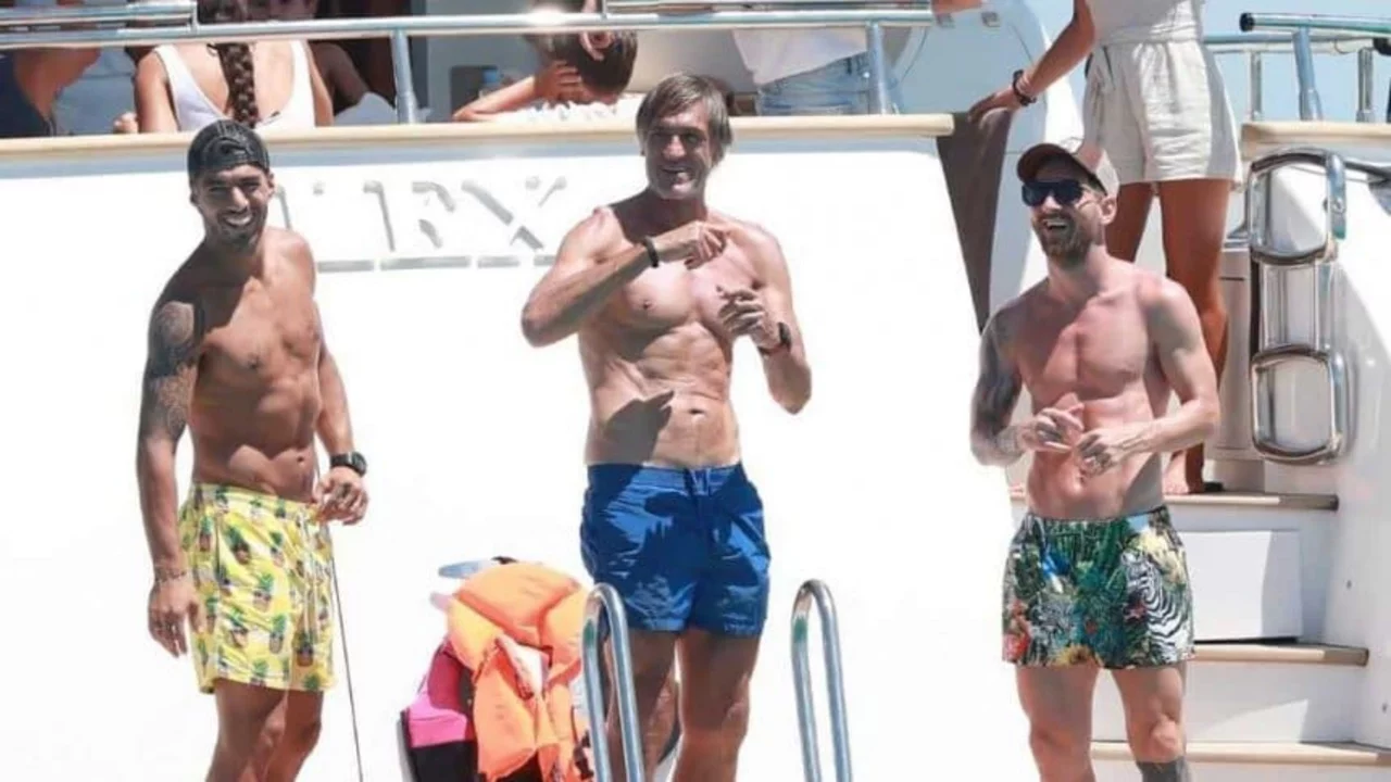 En vacaciones como en la cancha: Messi y Suárez, juntos en Ibiza