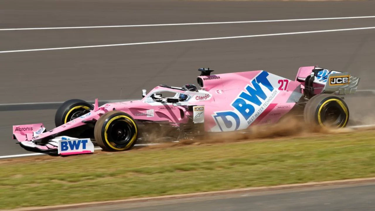 El insólito inconveniente ocurrido a un piloto de F-1