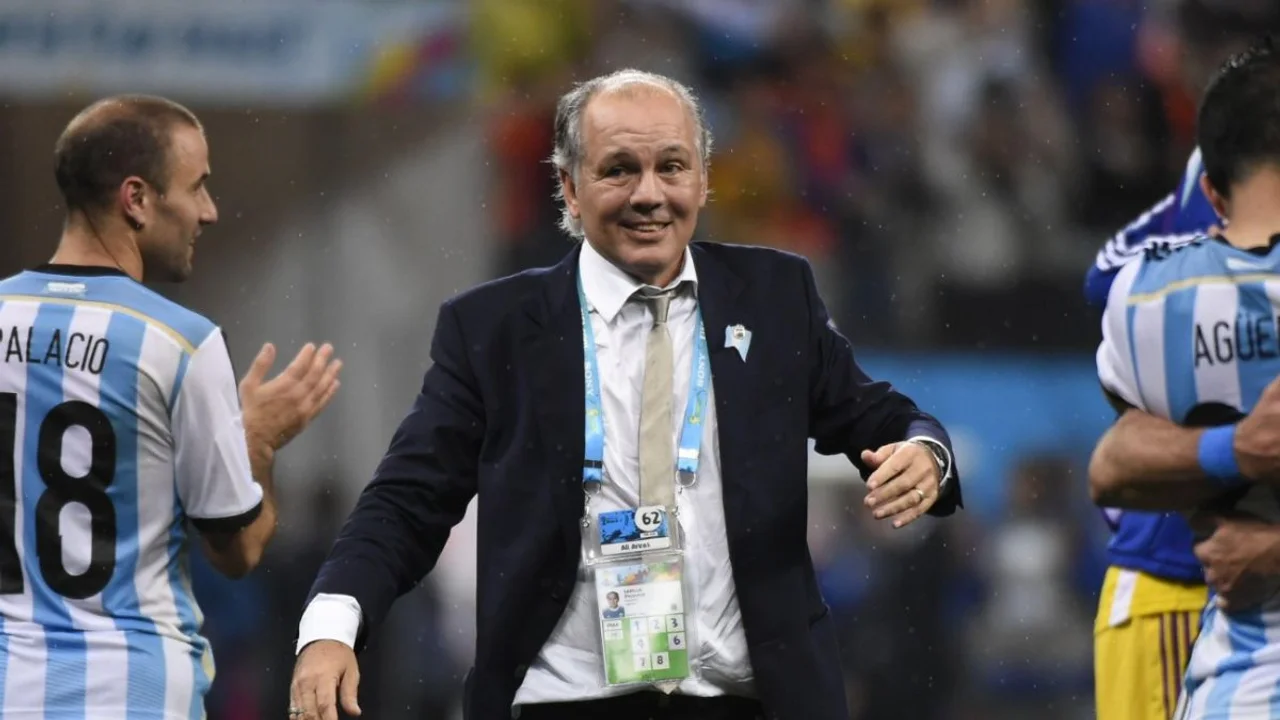 Alejandro Sabella fue internado de urgencia
