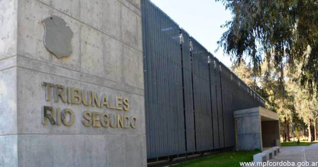 Detienen a tres personas por el robo a una empresa láctea