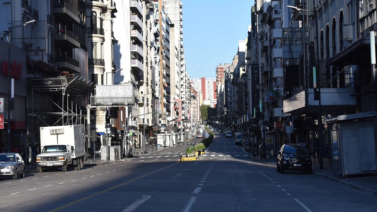 Orduna no descartó restricciones más severas. Foto ilustrativa: Infobae