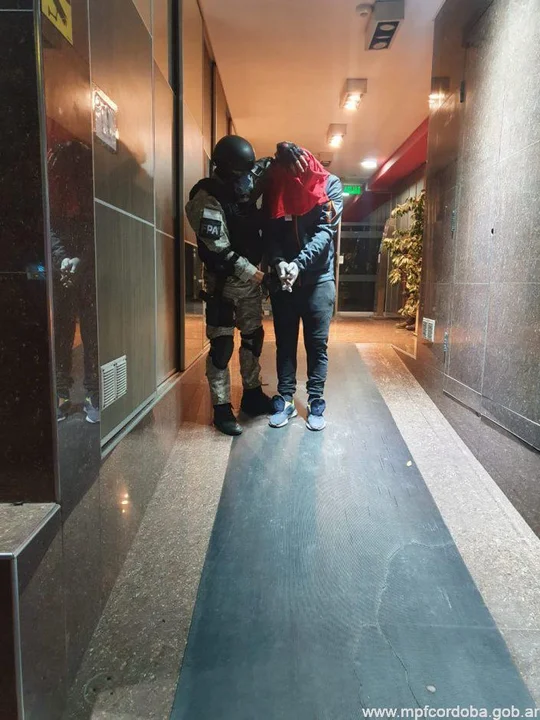 Cierran un kiosko de drogas a pocos metros de la Terminal de Ómnibus de Carlos Paz