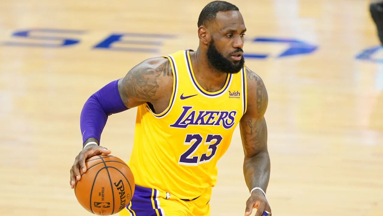Escándalo en la NBA: LeBron James violó el protocolo 