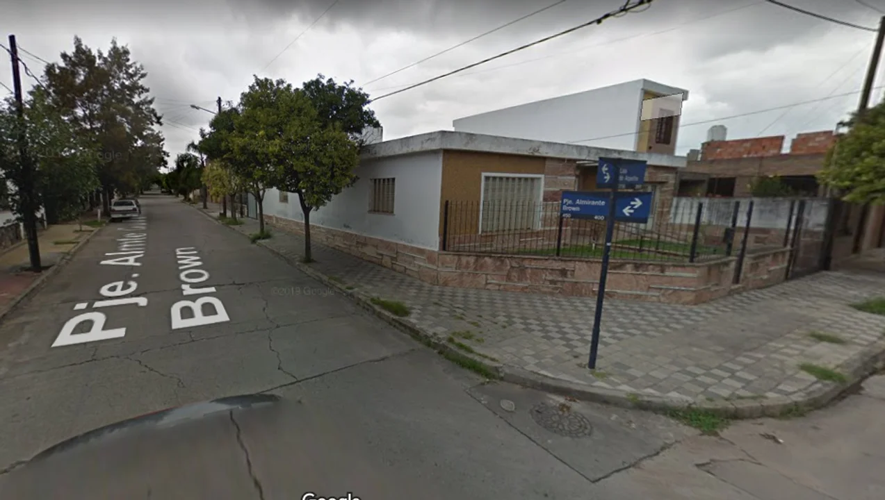 Hallan los documentos del taxista baleado en Alberdi