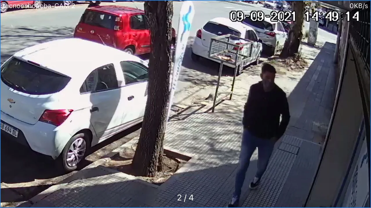 In fraganti: denuncian a taxista identificado en robo con inhibidores de alarma