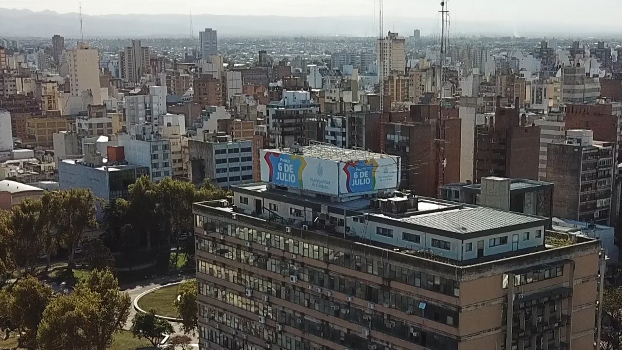 La municipalidad dio a conocer un esquema de servicios para el fin de semana largo / Imagen: cordoba.gob.ar