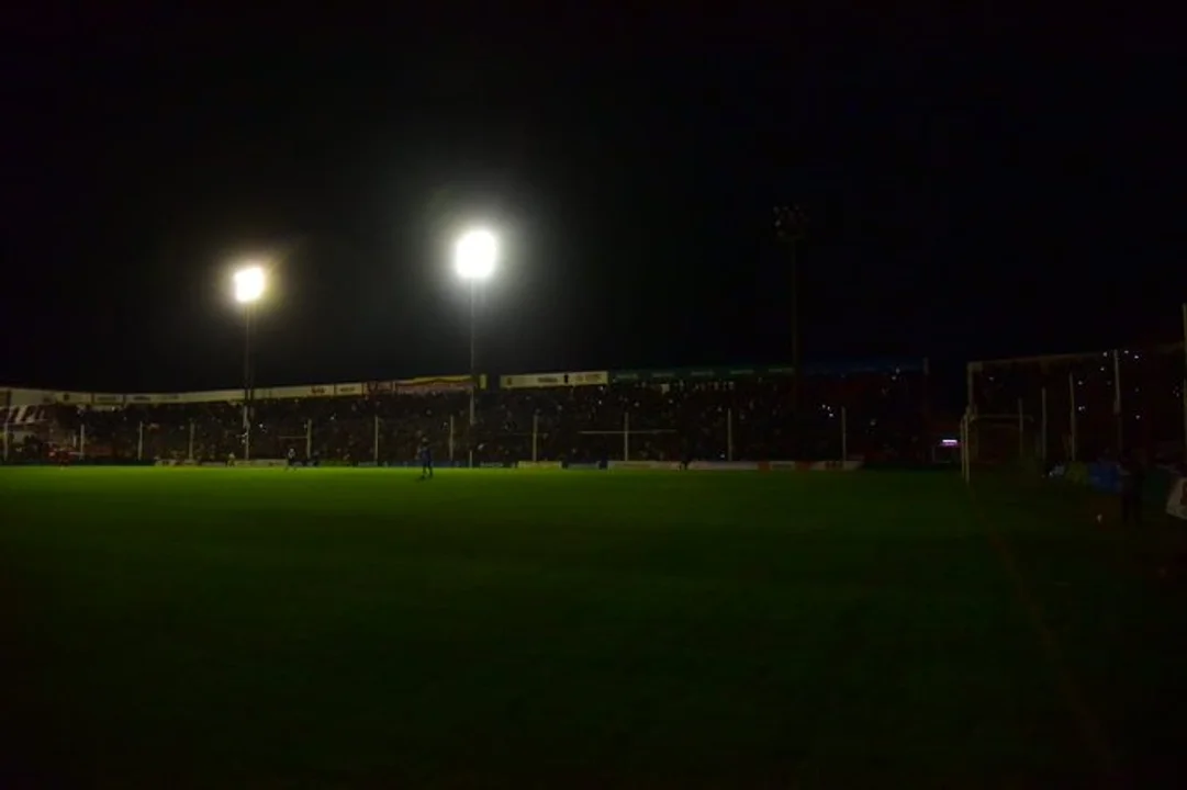 Instituto y Tristán Suárez se suspendió por falta de luz.