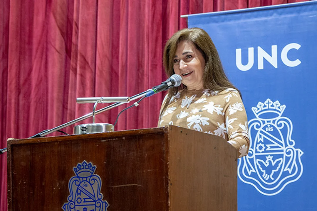 Silvina Argüello, docente, impulsora de la distinción