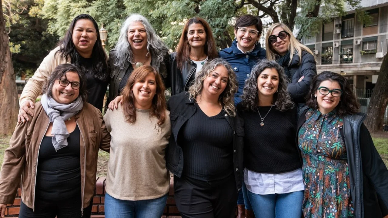 La Red de Editoras de Género en Argentina realizó su primer encuentro en el mes de abril por iniciativa del Fondo de Población de las Naciones Unidas. 