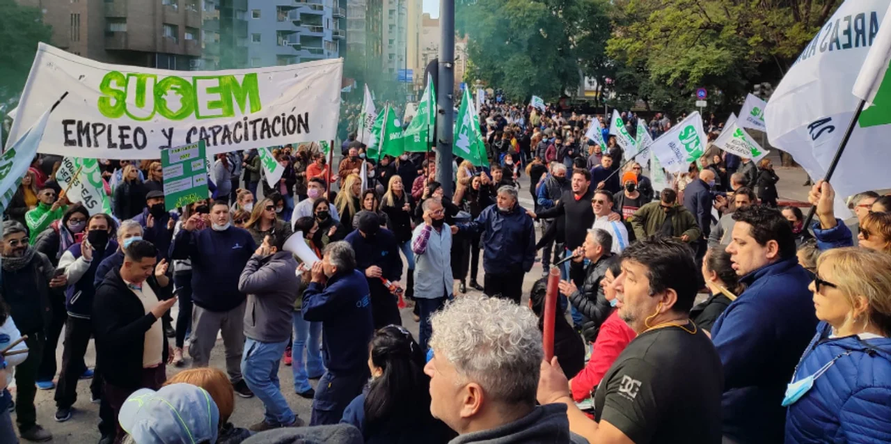 Protesta de SUOEM. Foto: Gastón Cossutta (Multimedio SRT).