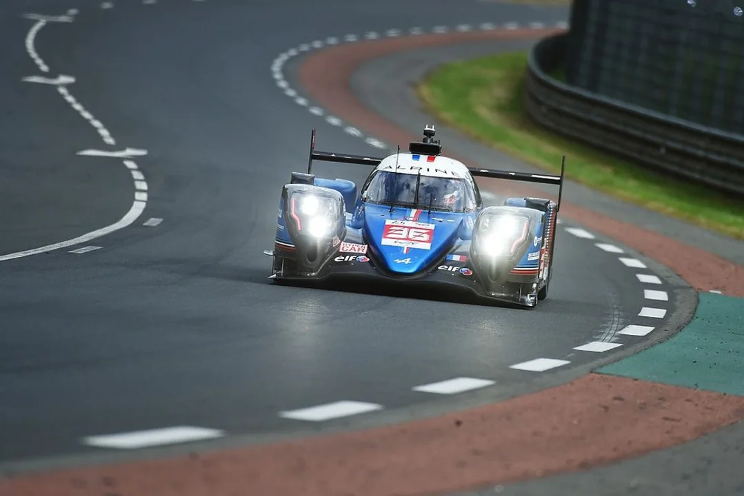 "Pechito" López dominó la clasificación en Le Mans