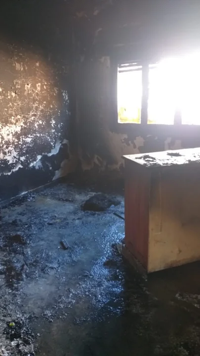 Se investigan las causas que podrían haber originado el incendio. Foto: Policía de Córdoba.
