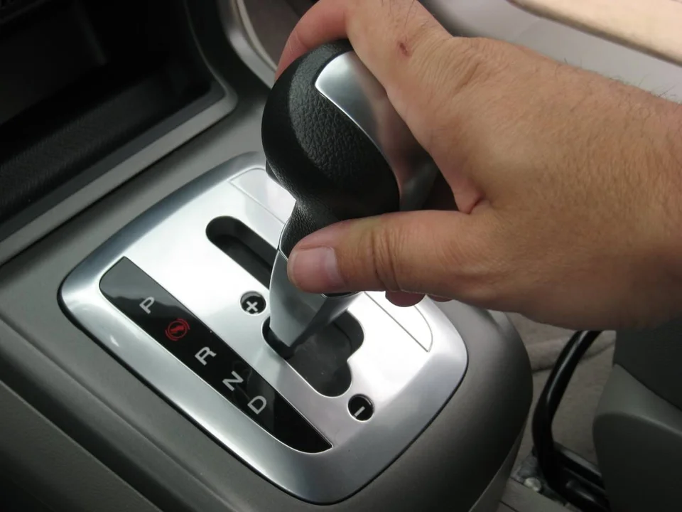 Los argentinos empiezan a preferir los autos automáticos 