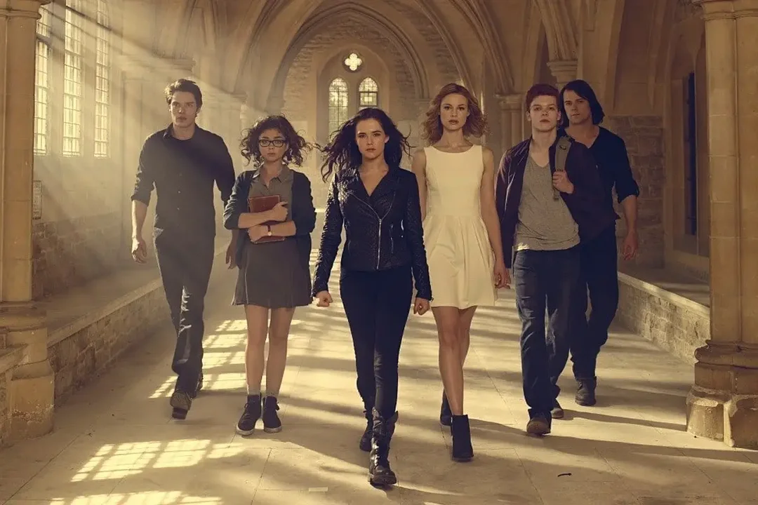 The Vampire Academy nos regala un teaser trailer