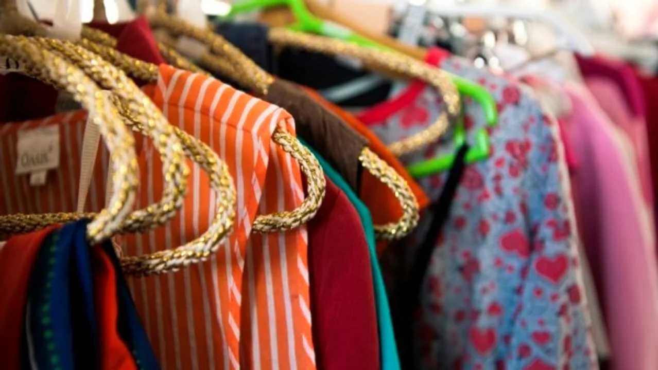 Se presenta la primera feria de moda circular organizada por la Municipalidad de Córdoba - Foto FM Reencuentro