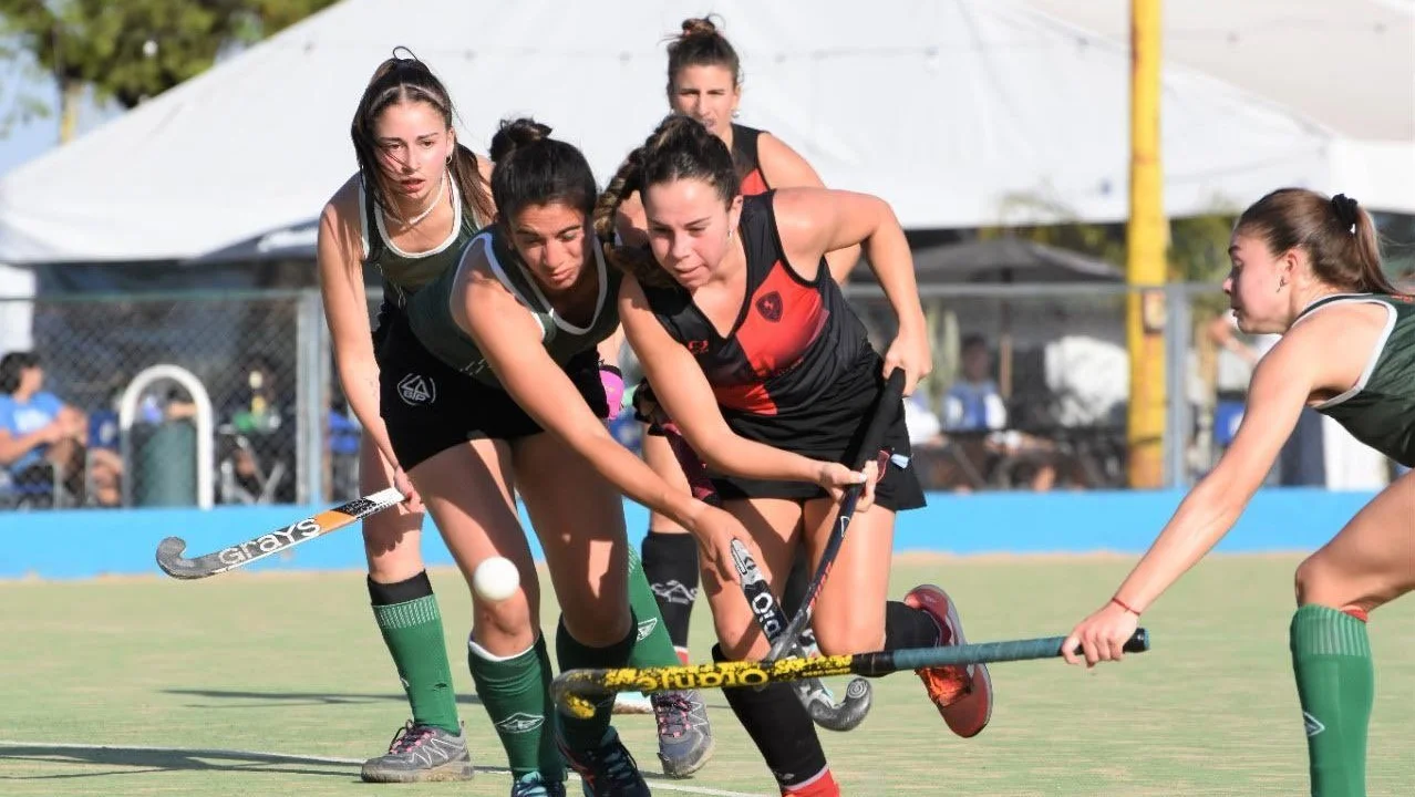 Súper 8 Damas "A" 2022