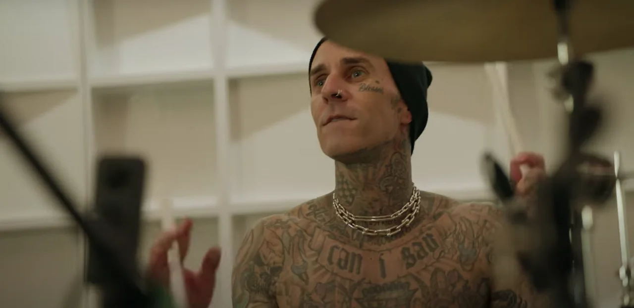 Travis Barker. Foto: captura de video