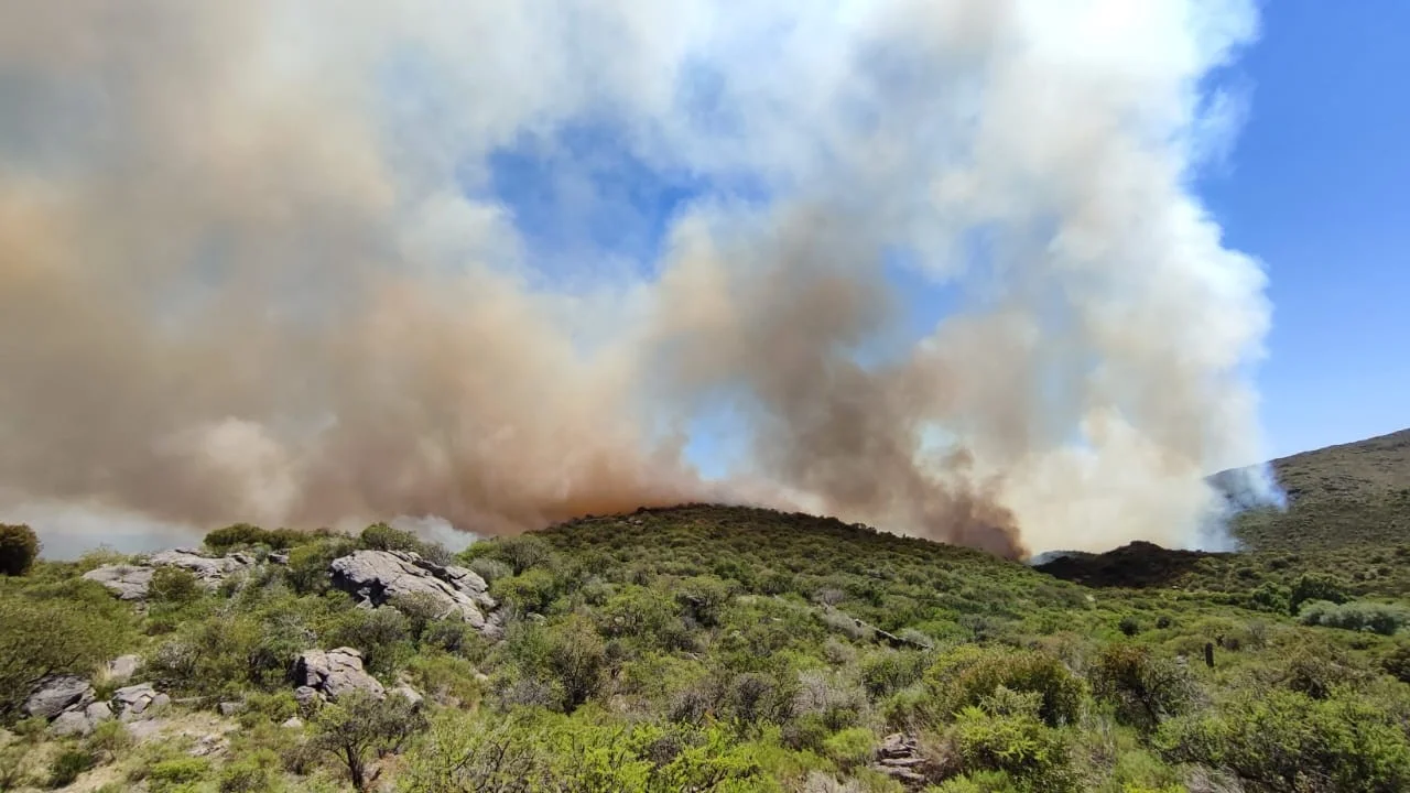 Combaten otra vez un incendio en Salsacate. Foto ilustrativa: Bomberos de Pocho.