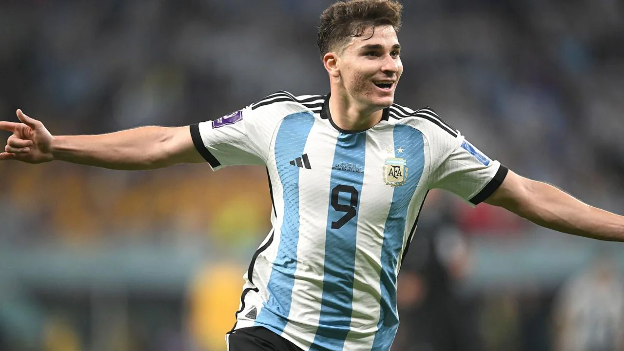 Julián Álvarez “Vamos a seguir dando lo mejor”