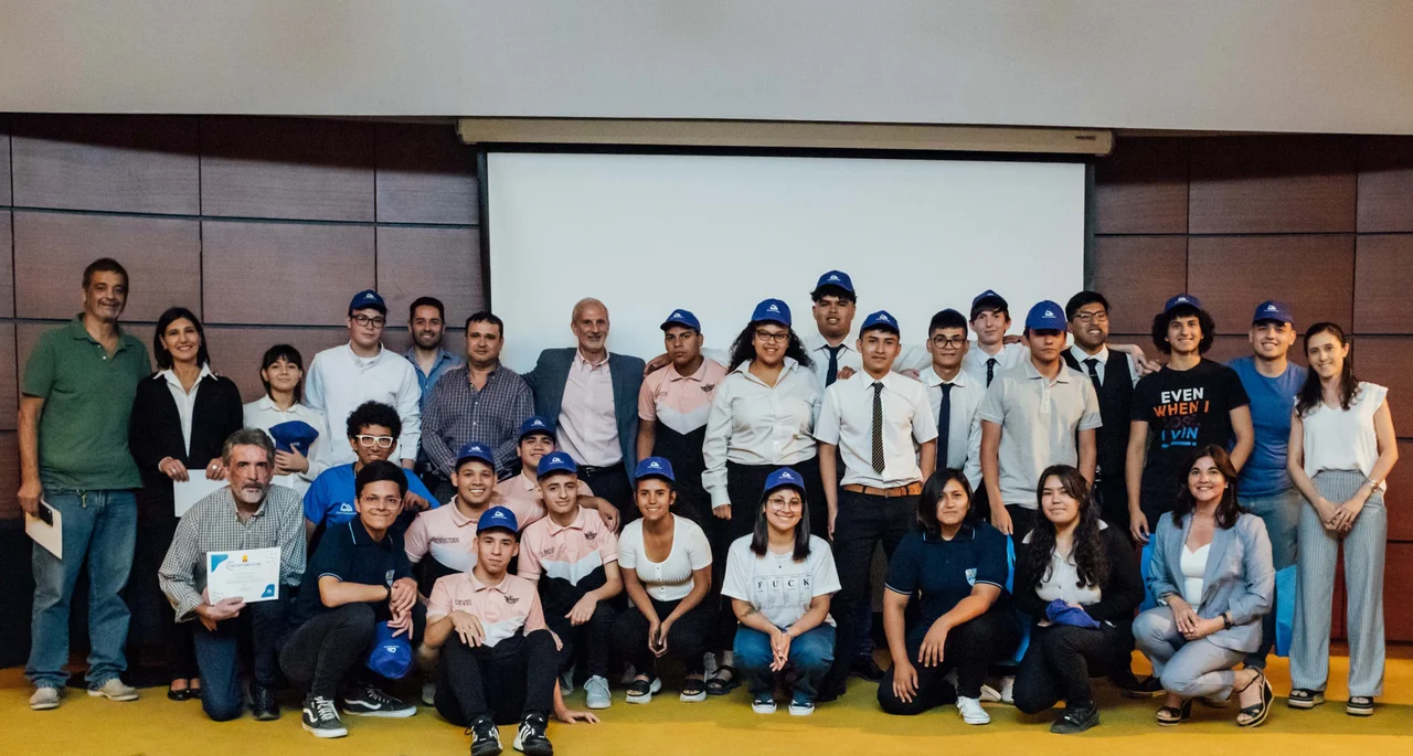 Fue en el marco del 25º aniversario de la empresa. Foto: Aguas Cordobesas.
