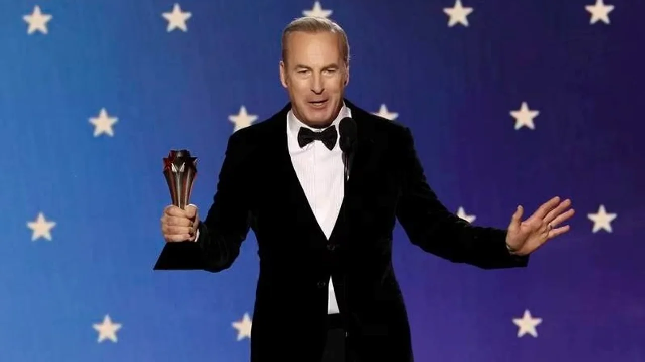 Bob Odenkirk en los Critics' Choice Awards 2023 - Foto Publímetro