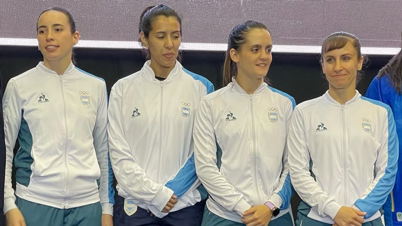 Equipo femenino Karate en Brasil.