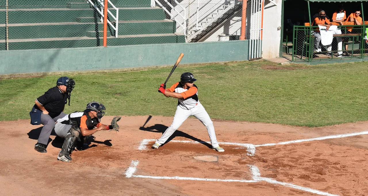 Comienzan a definirse las posiciones en el Béisbol cordobés