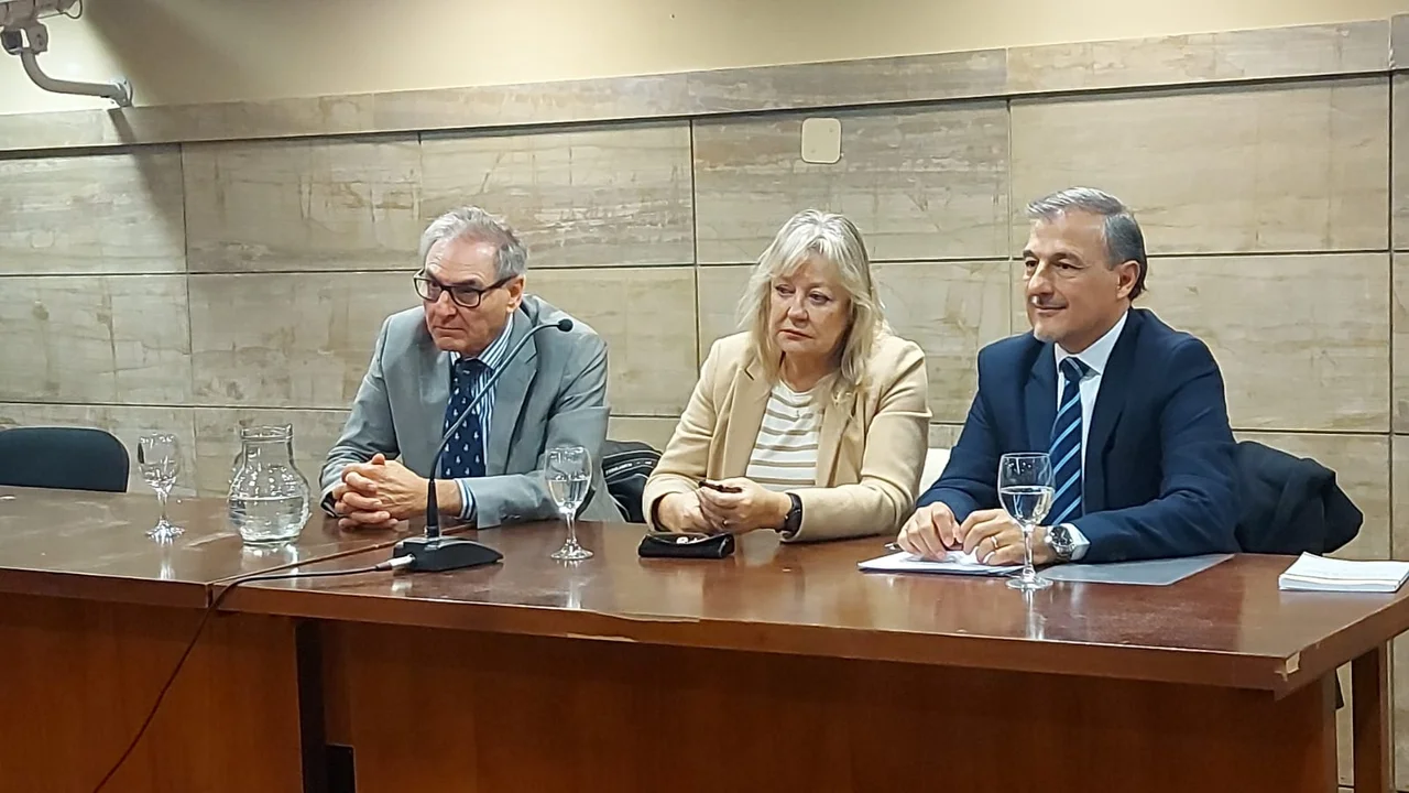Los jueces electorales Vidal, Namur y González. Foto: Jorge Vasallo / Multimedio SRT. 