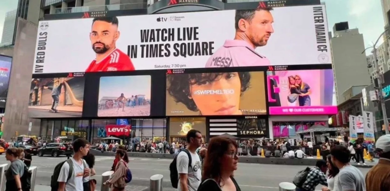 La MLS transmitirá gratis el debut de Messi por las pantallas del Times Square: ya se reunió una multitud