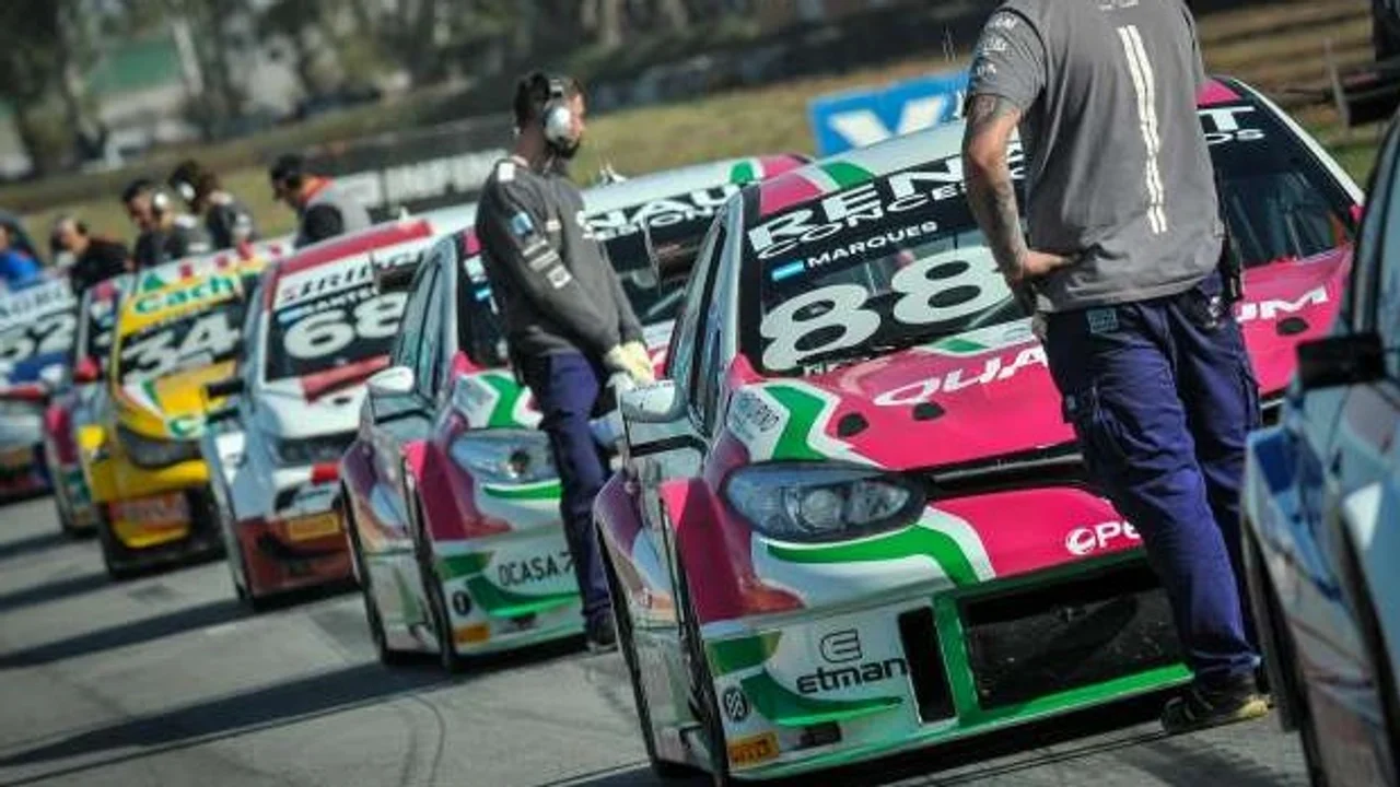 El TC 2000 retorna tras 26 a os al circuito de 9 de Julio Cba24n