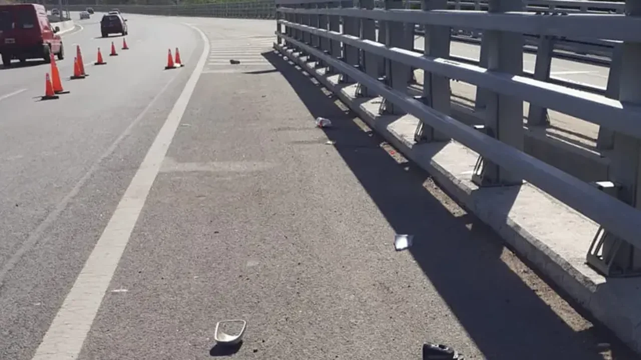 El lugar del trágico hecho, preservado tras el mortal siniestro vial. Foto: Policía de Córdoba