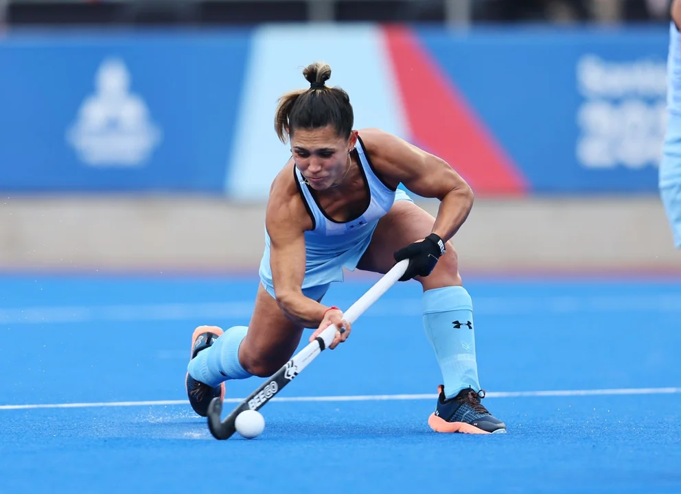 Las Leonas apabullaron a Trinidad y Tobago y esperan rival en semifinales