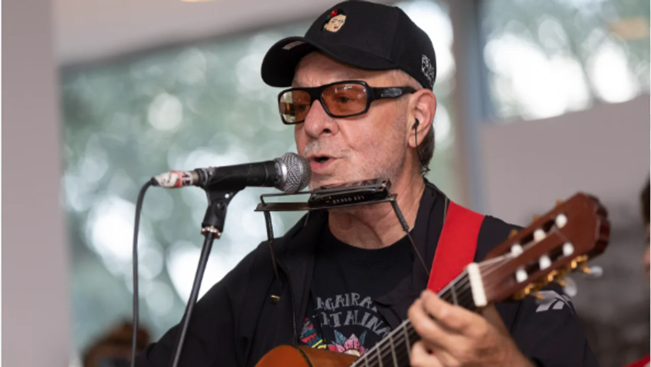 León Gieco cumple estrenó una ranchera con poesía de Hamlet Lima Quintana (Foto: redes)