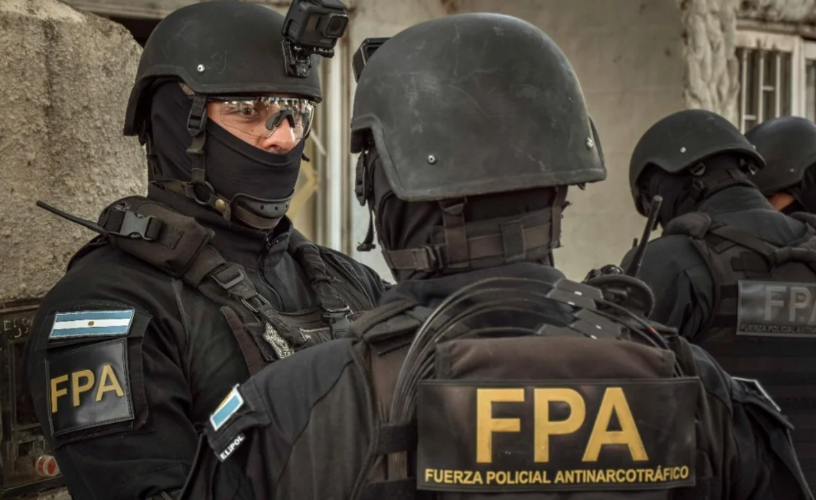 Detienen un hombre vinculado a una banda narco que operaba en un hotel alojamiento. Fotografía de archivo: FPA