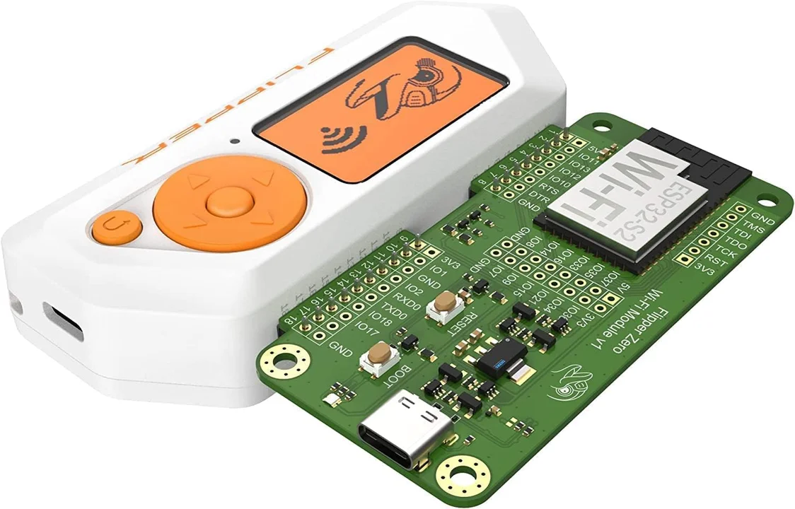 Flipper Zero: el control remoto que hackea aparatos ya está en Córdoba